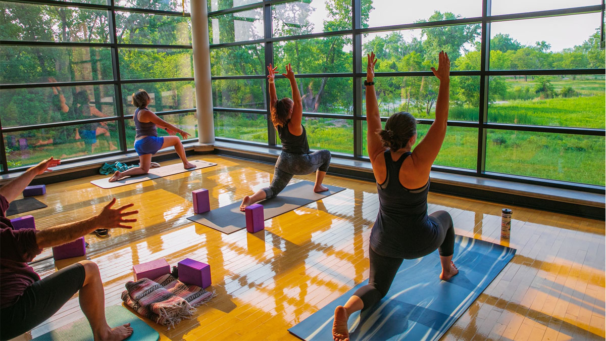 Community Yoga at Park Fitness in Highland Park